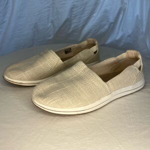 Clarks Women's Breeze Step II Slip-On shoes 7.5